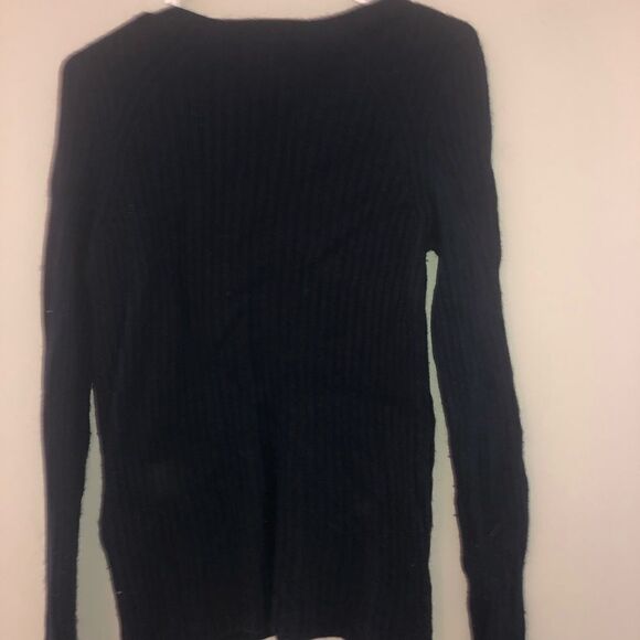 Banana Republic sweater - Picture 5 of 5